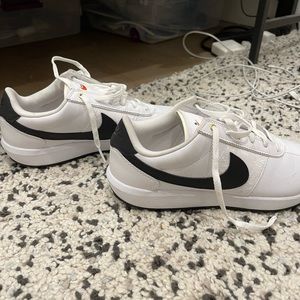 Women nike golf Cortez size 8.5